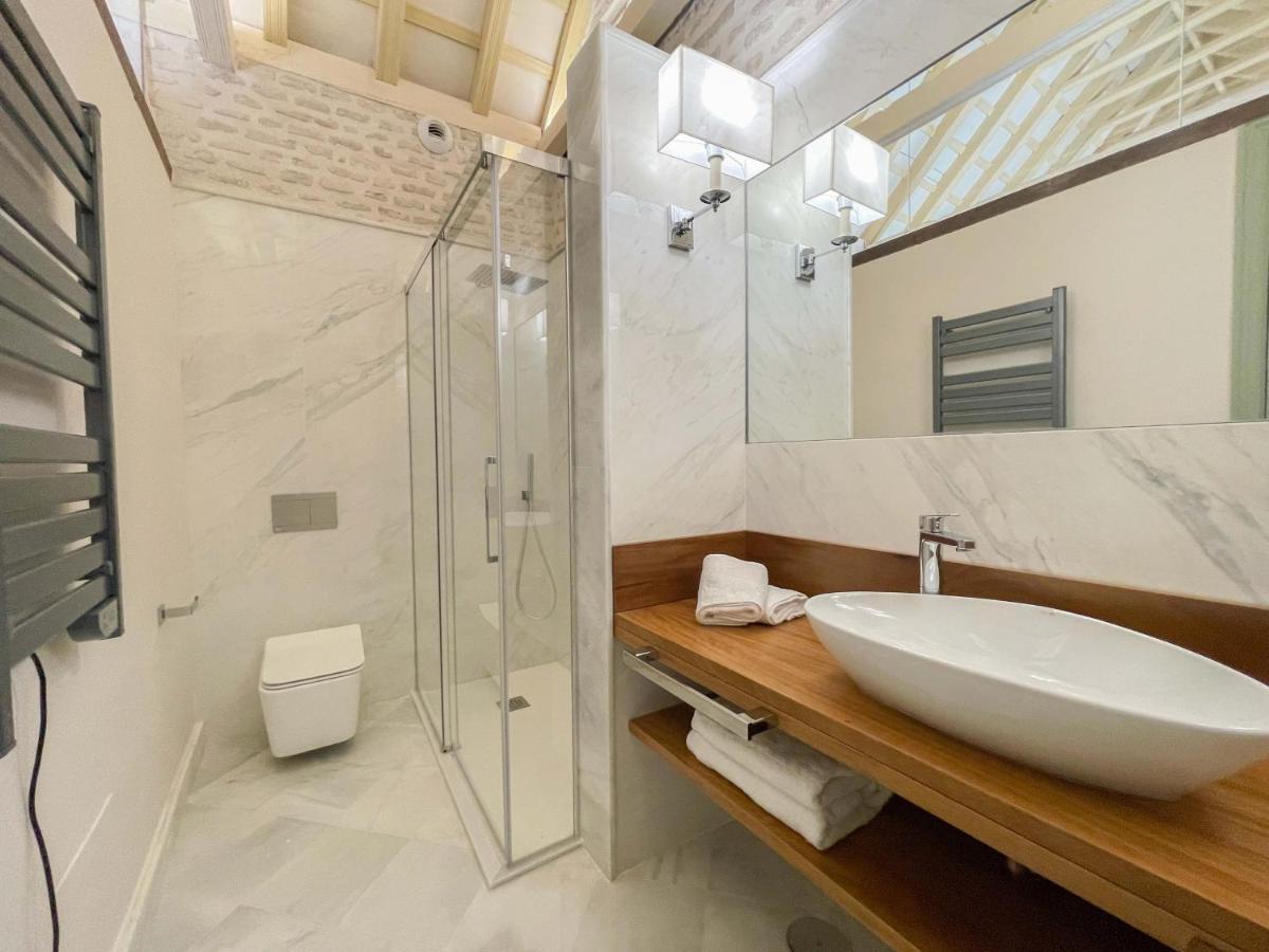 Juderia De Sevilla V Luxury Apartments Exterior photo